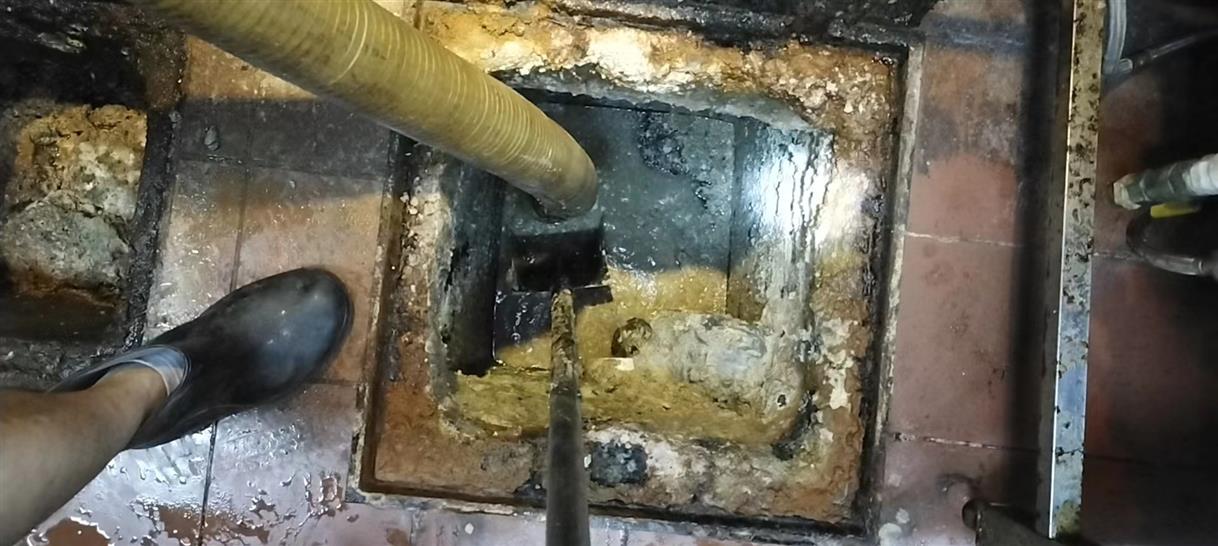 蓬溪污水池清理一般都有毒气，怎么预防中毒呢？